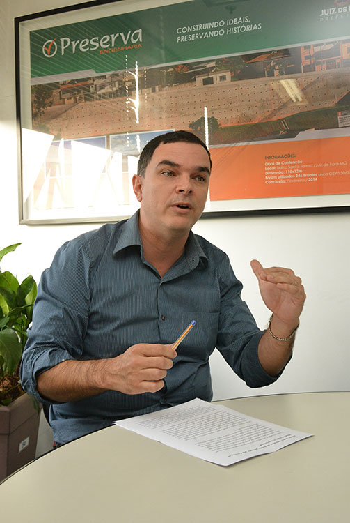 Crise financeira atinge trabalhadores da PJF 1 MICHAEL by marcelo
