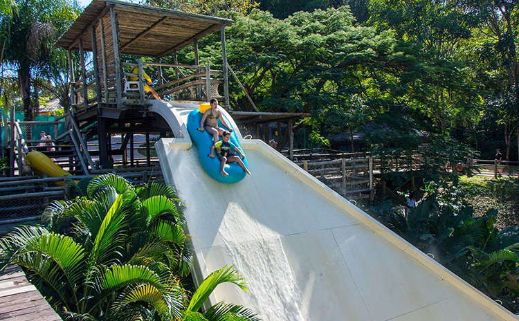hot park half pipe