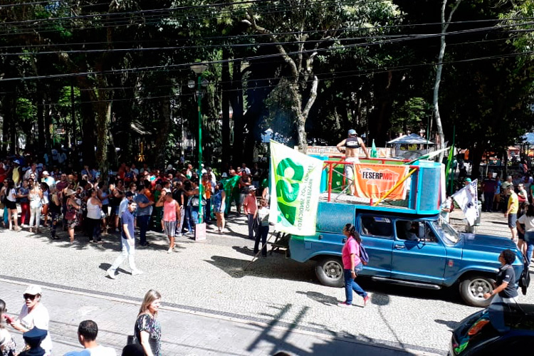 Servidores da PJF marcam nova paralisação para o dia 8 com indicativo de greve 1 manifestação 1