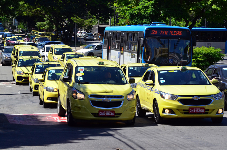 2taxistas by olavo prazeres