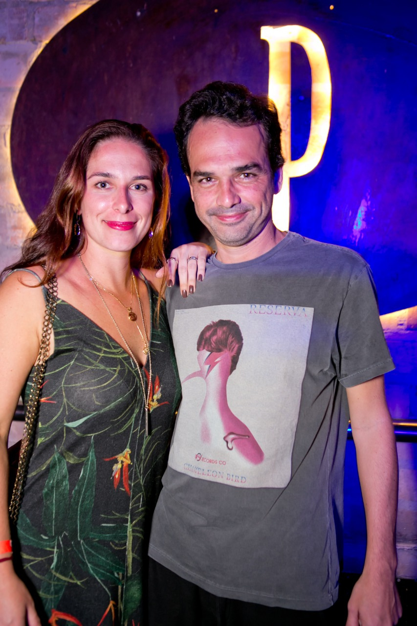 Priscilla Bastos Netto, Tiza Machado, Celinho Vidal e Emílio Aleixo em clima de festa 2 Aline e Bruno Cruz clicados na noite do Privilège Búzios Foto: Wanderson Monteiro