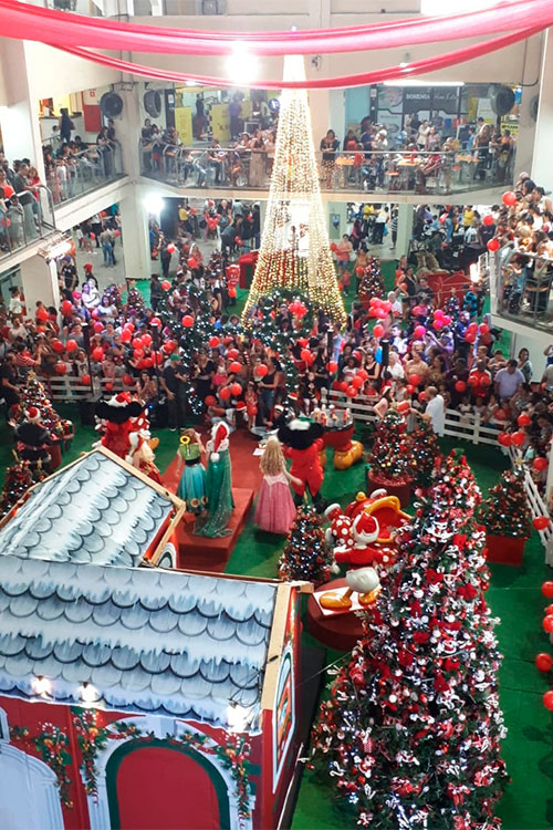 Ilha de Brincadeiras abre agenda de eventos no Santa Cruz Shopping 3 Musical de natal
