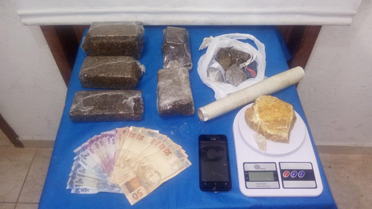 PM apreende grande quantidade de drogas com adolescente de 17 anos 1 droga são mateus