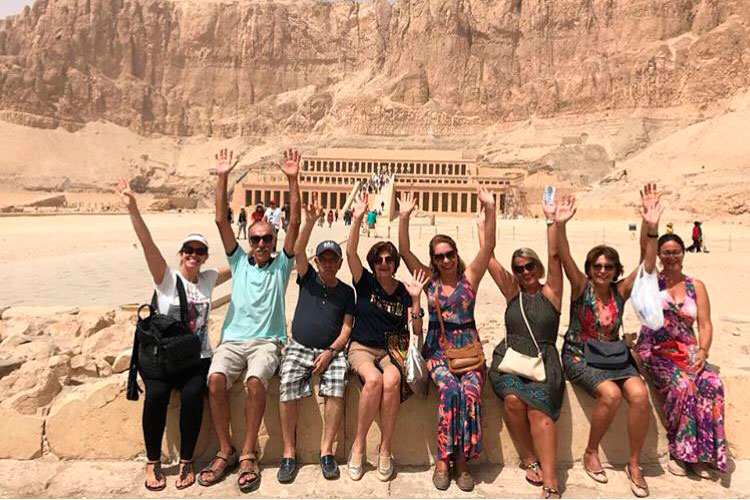 Viagens em grupo: agência oferece pacotes para turistas que não gostam de viajar sozinhos 1 grupo 1
