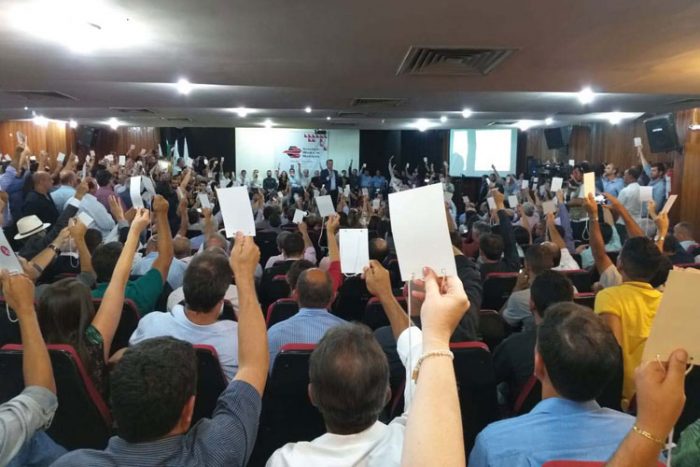 Prefeituras cobram pagamento de débitos da atual gestão 1 prefeitos