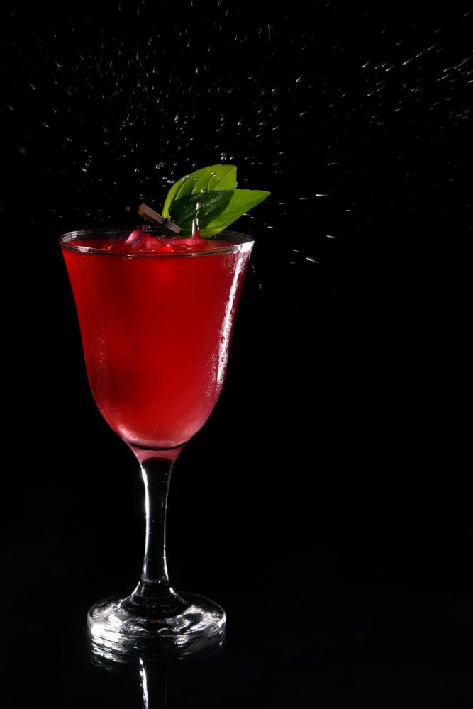 Onde tomar uns bons drinks em JF 6 ÍSIS Foto Kempton Vianna