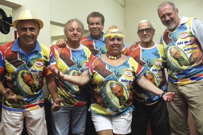 Bloco do Beco e Pintinhos de Ouro: 'O importante é manter a tradição' 1 BLOCO DO BECO