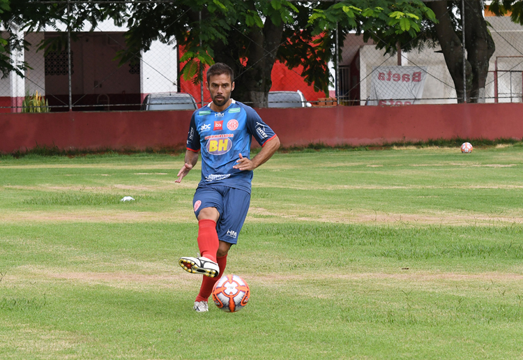 Tupynambás pode ter estreia de Marcelinho contra o Cruzeiro 2 esp Tupynambás Marcelinho foto Marcelo Ribeiro destacada