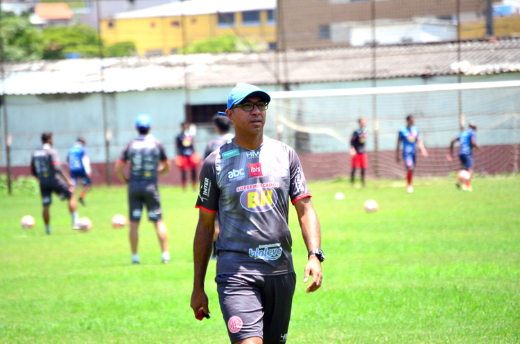 Tupynambás enfrenta o Guarani por vaga no G8 1 esp baeta olavo