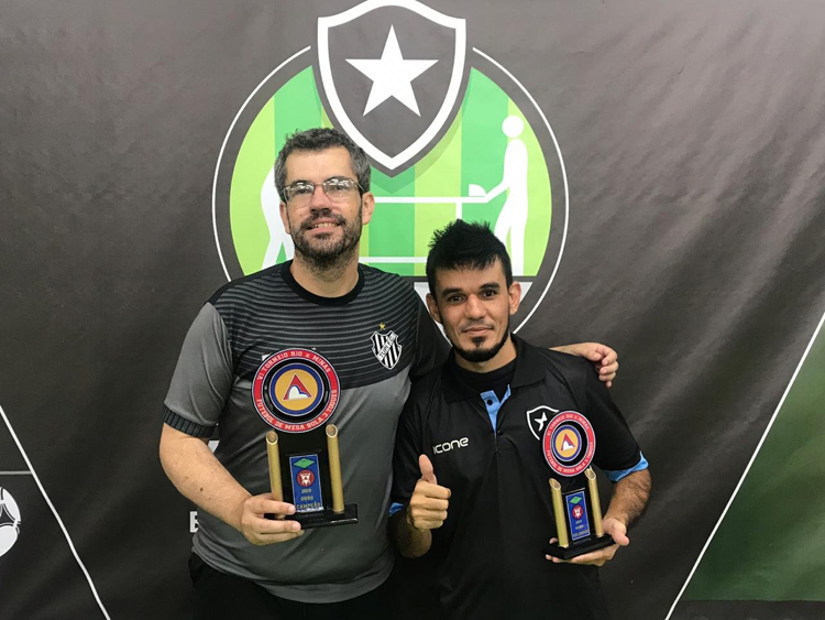 esp futebol de mesa marcus motta campeão tupi foto divulgação