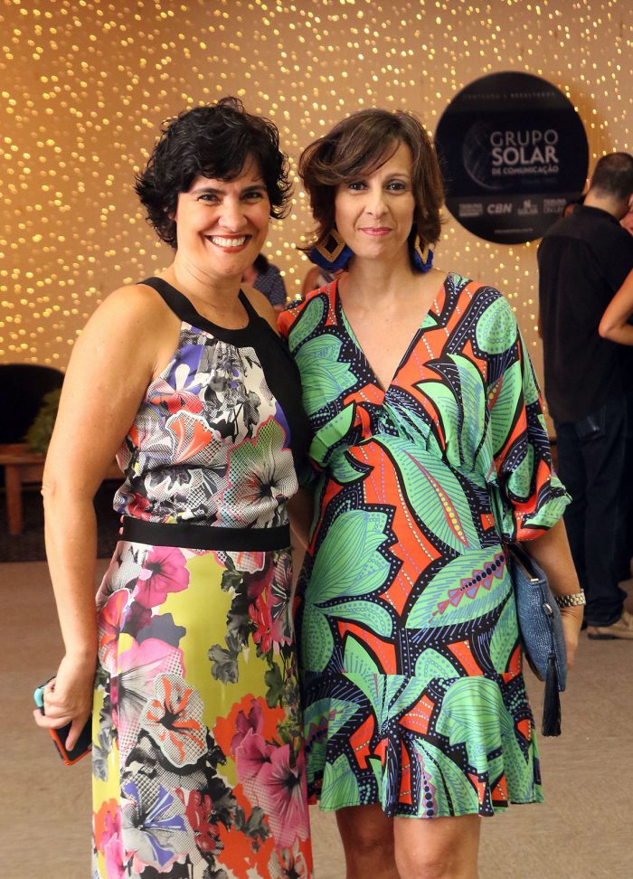 Isabel Pequeno e Marise Baesso, jornalistas da Tribuna de Minas, clicadas no Trade Hotel Foto: Fernando Priamo
