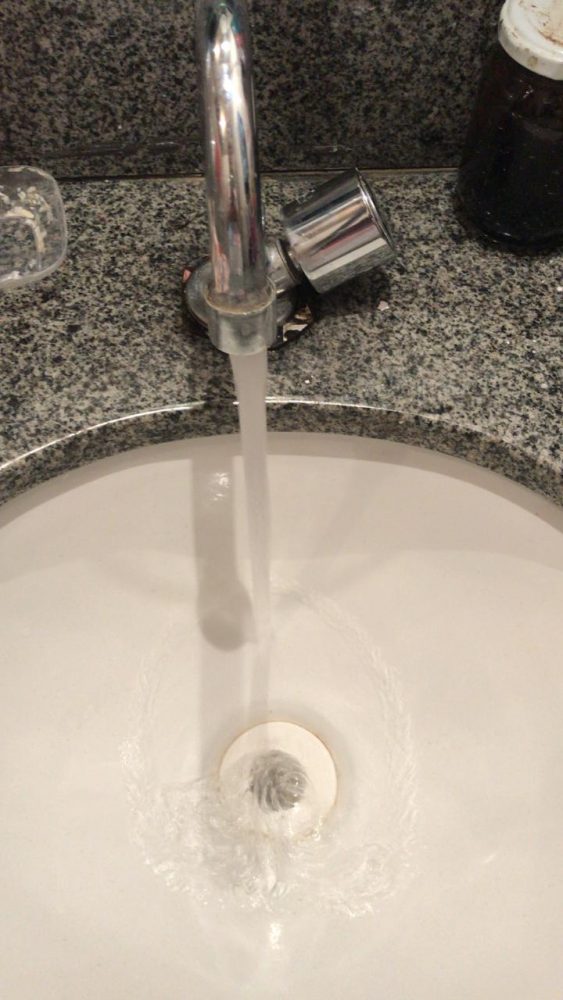 Falta d'água afeta rotina no Granjas Bethânia 1 WhatsApp Image 2019 03 06 at 17.28.57