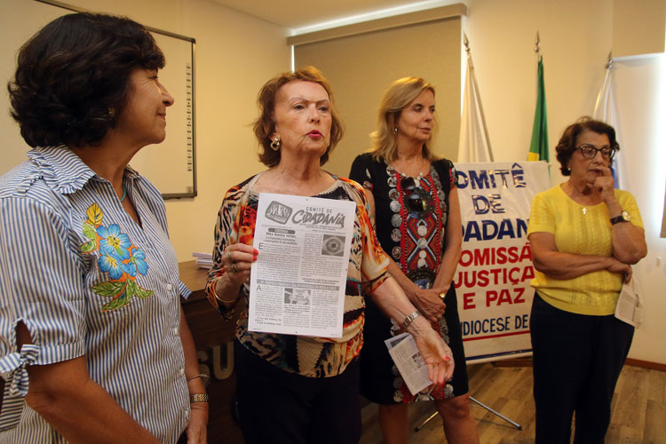Comitê da Cidadania promete fiscalizar fim de verba indenizatória na Câmara 1 comite