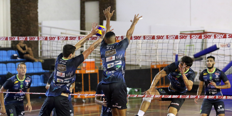 JF Vôlei recebe o Lavras pelas quartas de final da Superliga B 2 esp JF Vôlei foto Fernando Priamo destacada