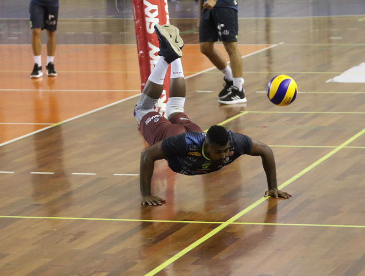 Diante do Lavras, JF Vôlei luta contra o adeus na Superliga B 1 esp JF Vôlei Wilham foto Fernando Priamo interna
