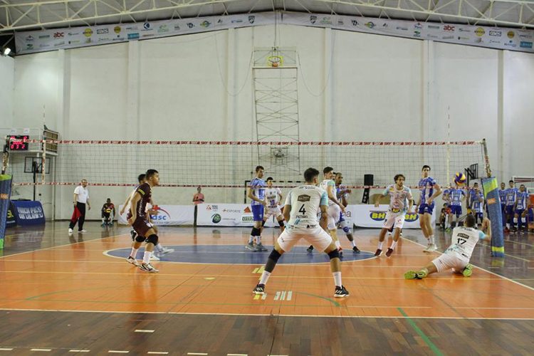 Líbero do JF Vôlei lamenta derrota para Lavras: "Tivemos o jogo na mão" 1 esp JF Vôlei foto Vinícius Serra JF Vôlei interna1