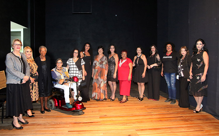 Personalidades são homenageadas com Troféu Mulher Cidadã 2 mulheres fernando priamo