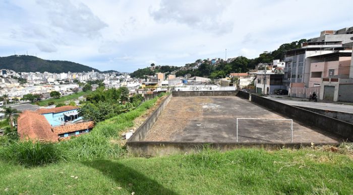Praças sem atrativos estão esvaziadas em Juiz de Fora 3 praca costa carvalho by marcelo ribeiro