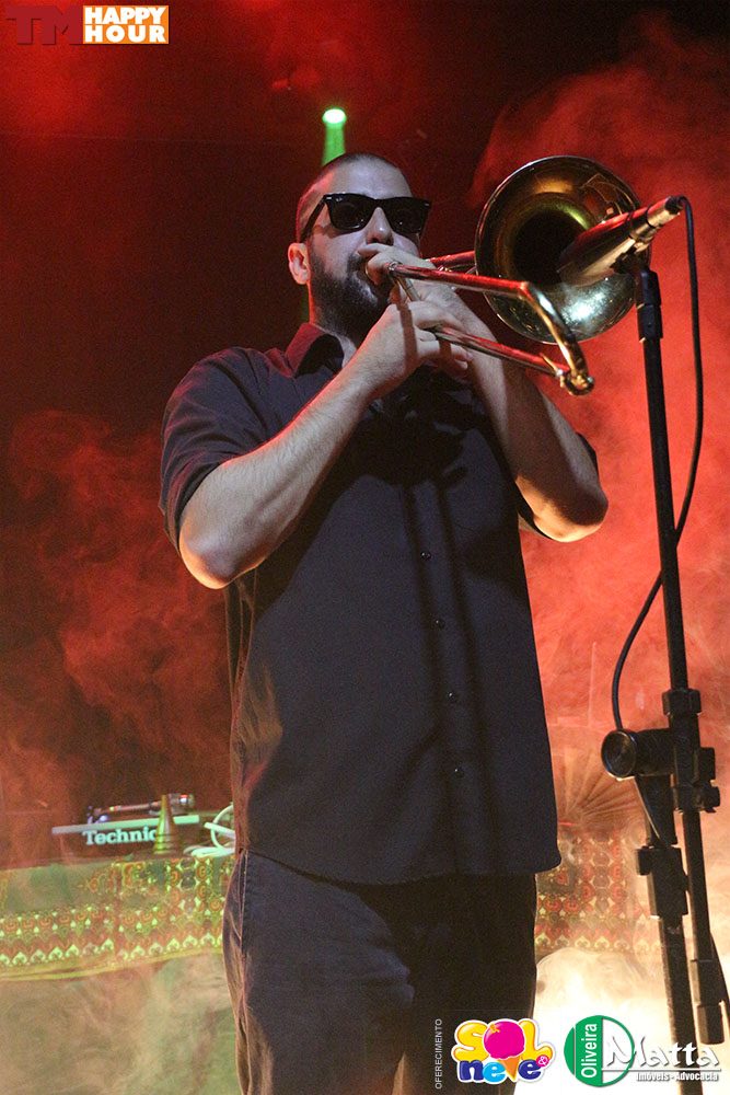 21 ANOS Cultural Bar com AfroJazz & Negralha convidam Black Alien 18 tmhappyhour IMG 5788