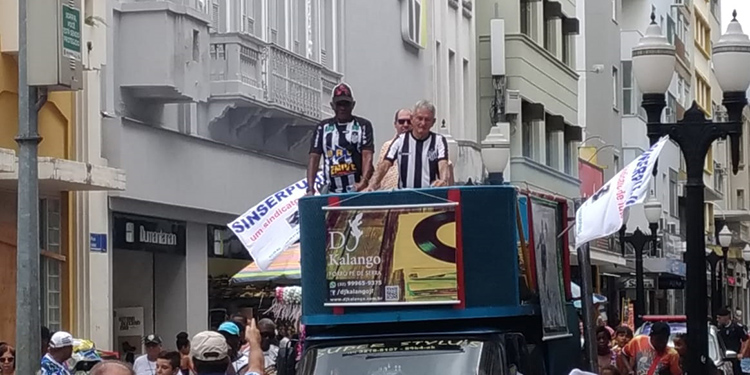 Pós-carnaval da cidade faz homenagem a Toledinho 3 toledo3