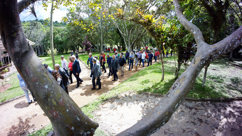 Jardim Botânico é inaugurado e já recebe visitas 1 1jd botanico by olavo prazeres