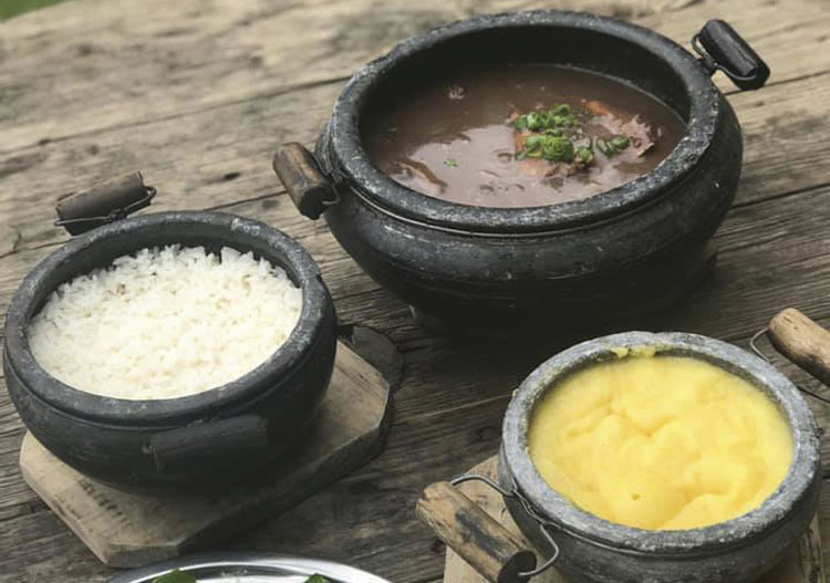 Seis lugares para almoçar na Páscoa 3 Cantinho-da-Cachoeira