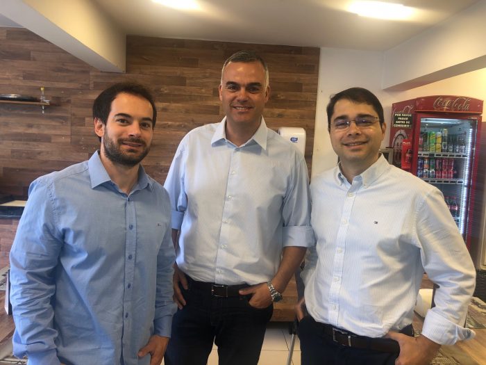 O charme e a beleza de Vitória Milhomens pelas lentes de Betto Lopes 2 Na apresentação dos novos empreendimentos do Grupo Bahamas o diretor de expansão Fernando Reis com Neylson Almeida e Cid Maciel, da Inter Construtora