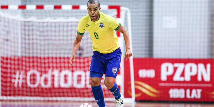 Leo Santana fecha passagem pela Seleção de Futsal com 7 a 2 na Polônia 2 esp futsal leo santana foto reprodução facebook destacada1