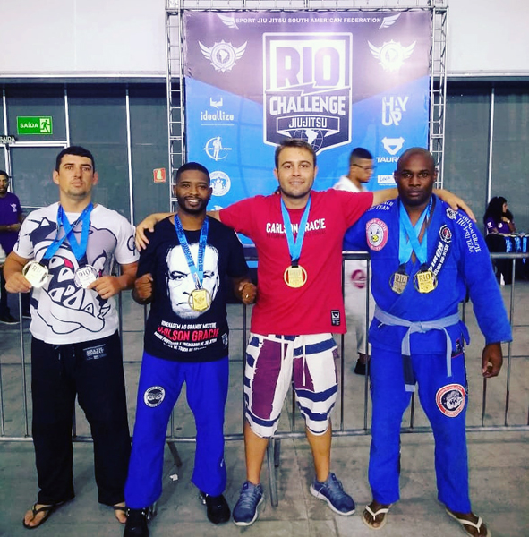 Juiz-foranos trazem mais sete medalhas de Rio e São Paulo no jiu-jítsu 2 esp jiu jítsu juiz foranos Rio Challenge