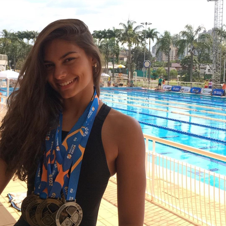 Bom Pastor paralímpico traz 22 índices nacionais e 39 medalhas do Circuito Loterias Caixa 3 esp natação bom pastor manuela