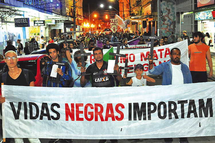 Manifestação juiz-forana cobra justiça por execução de músico no Rio 1 manifestação Marcelo Ribeiro