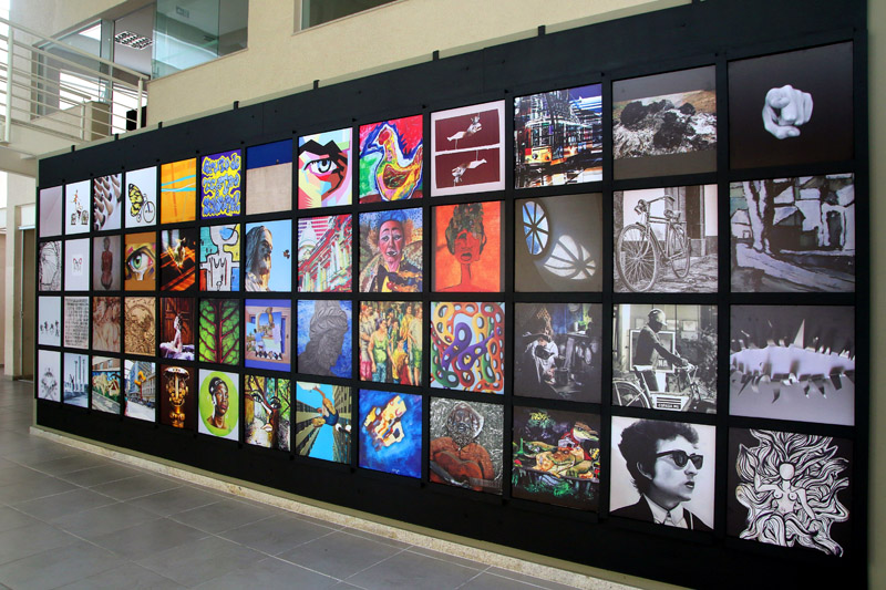 52 novas obras ilustram painel do Teatro Paschoal 1 painel teatro 1 fernando priamo