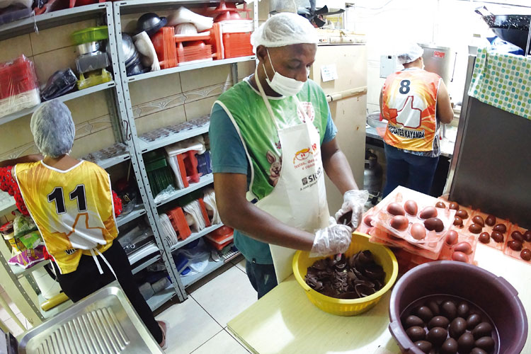 Oportunidades de empregos para Páscoa têm redução em JF 2 páscoa4 olavo prazeres