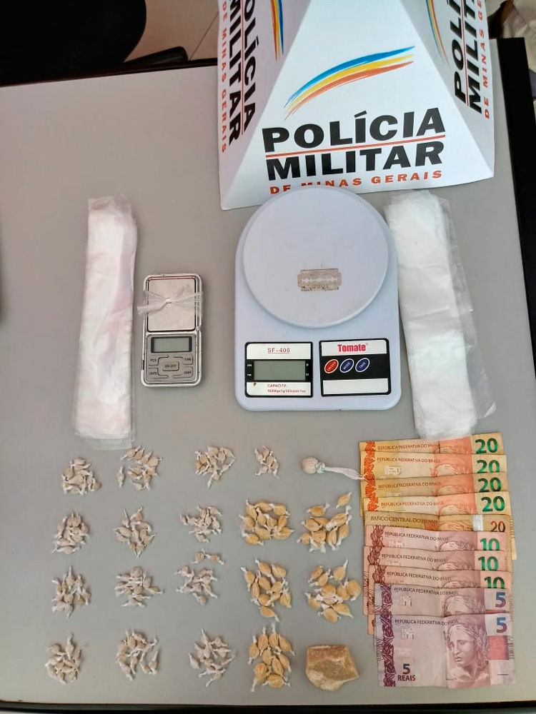 Adolescente é apreendido por tráfico de drogas em Barbacena 1 tráfico barbacena interna