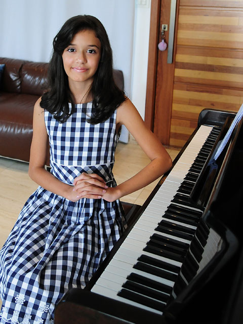 Aos 11 anos, soprano juiz-forana está em busca das grandes orquestras 1 Beatriz Guercio Marcelo Ribeiro 4