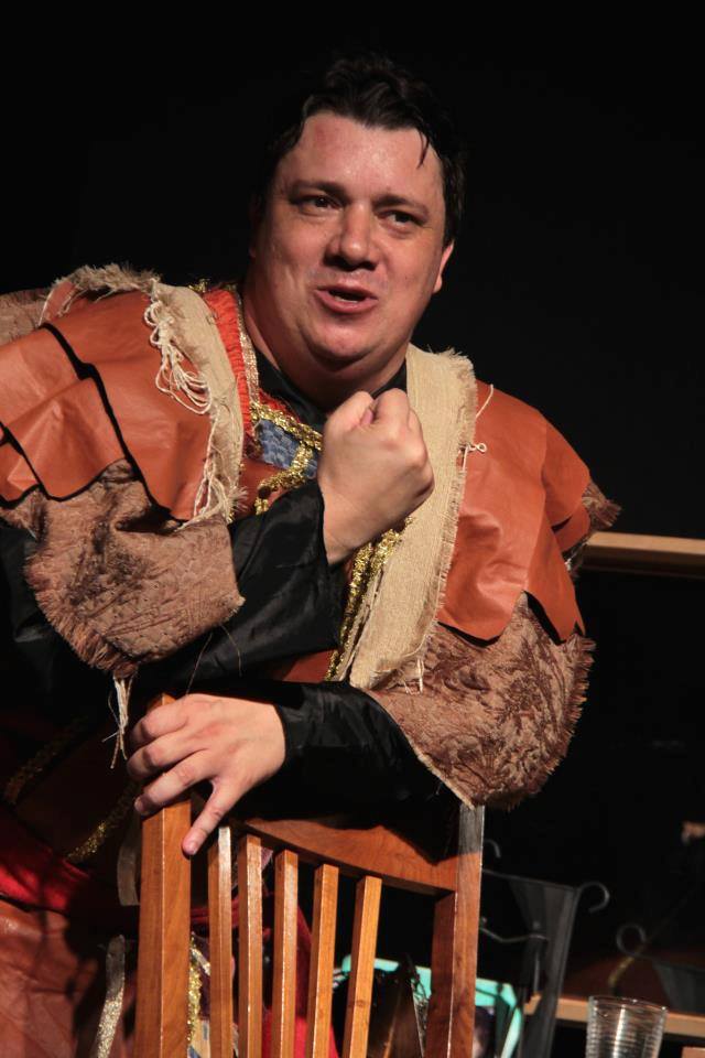 Cristiano Fernandes: “A vida não bastou para mim, até me encontrar como ator, contador de histórias e escritor” 5 Cristiano teatro