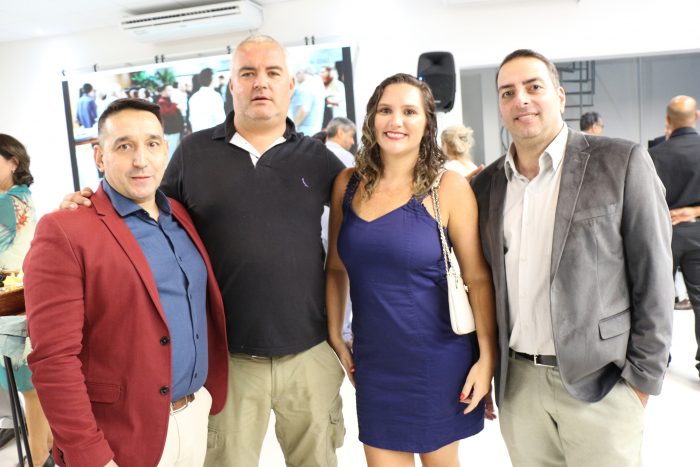 Reinaldo Chagas, Douglas Villela, Patrícia Procópio e Luiz Procópio no recente 'coq' de apresentação dos edifícios “Residencial Niva Villela” e "Felicitá" Foto: Guilherme Ovídio