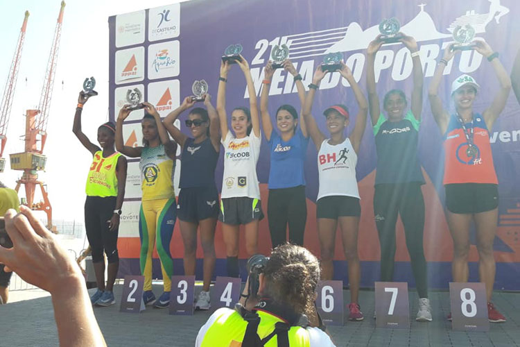 Amanda Oliveira vai ao pódio da Meia do Porto 1 amanda