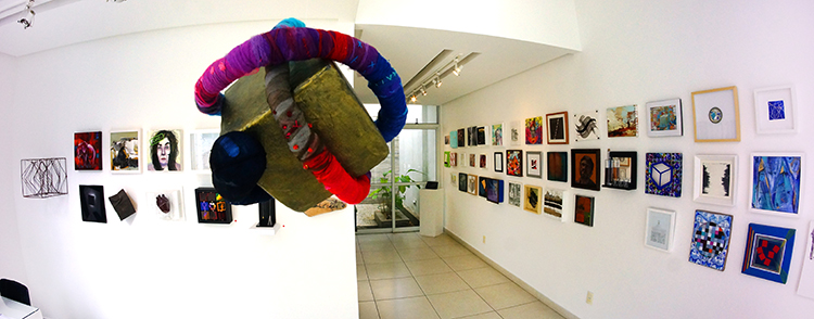 Últimos dias para ver a mostra '100 ao cubo' na Hiato 1 geral