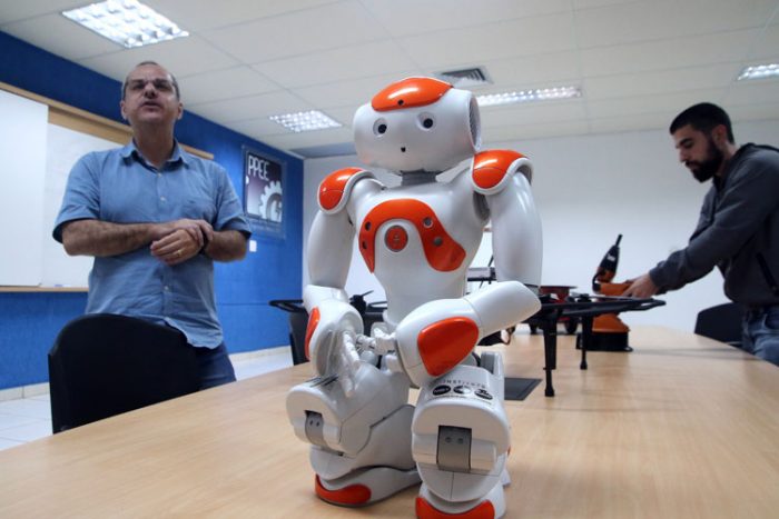 Pint of Science: A ciência discutida na mesa de bar 2 robo editada
