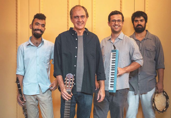 Roger Resende estreia show autoral no Teatro Paschoal 1 roger