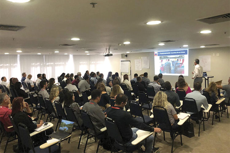 Universidade RE/MAX: conhecimento para realizar os melhores negócios 3 treinamento