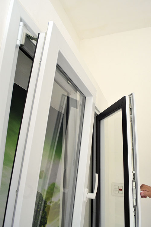 Esquadria de PVC: a nova opção para quem busca conforto térmico e acústico 3 vertical 2