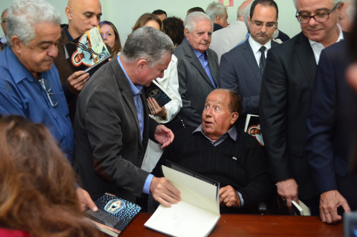 Juracy Neves é homenageado em lançamento de biografia 1 11.06.2019 12.06 1