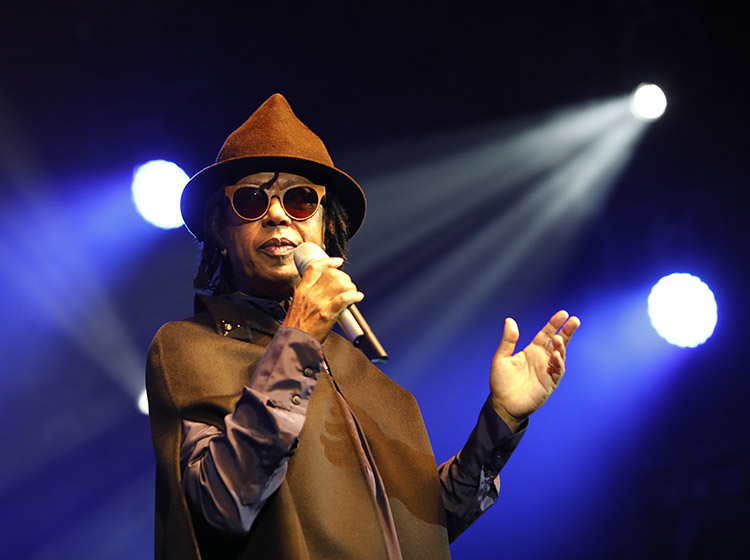 'Nunca abri mão de ser o que sou', diz Djavan em entrevista 1 Djavan LeoAversa 018