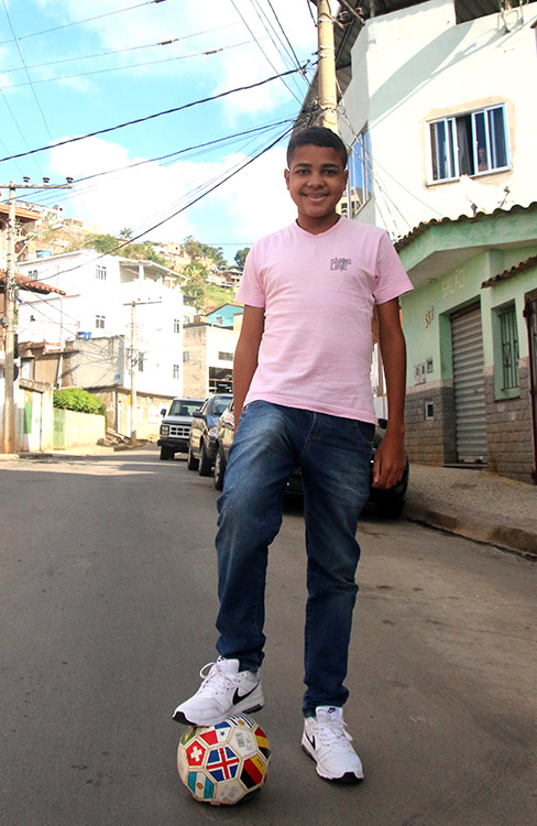 adryan04