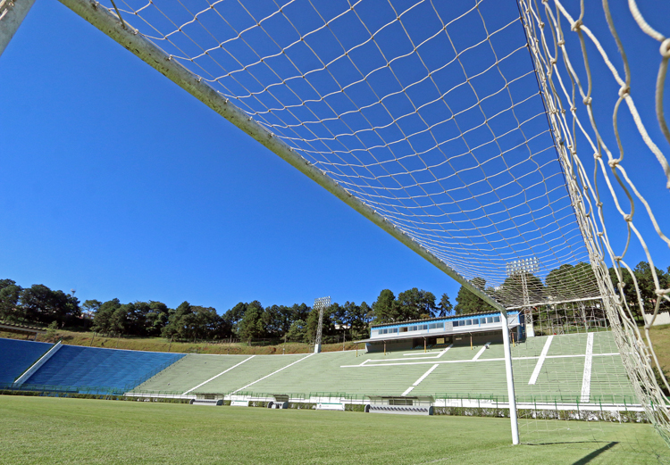 Chamamento para concessão de Estádio tem prazos prorrogados 1 esp ginasio leo interna