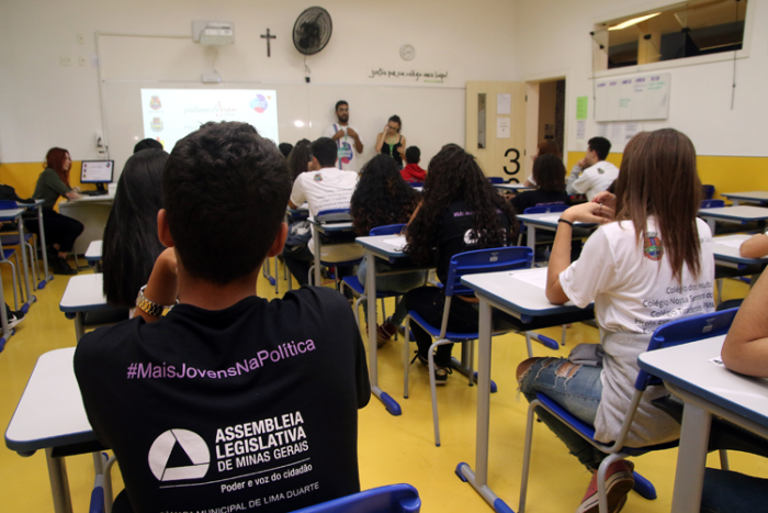 Parlamento Jovem promove encontro entre estudantes de JF 1 parlamento jovem priamo