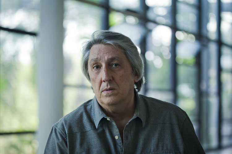 'A zona de conforto da arte é o conflito', diz Waltercio Caldas 1 waltercio 01