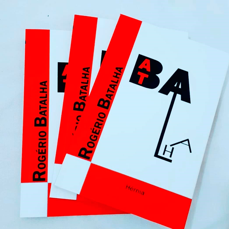 Um poeta de livros e canções 5 Capa do livro Hérnia Rogério Batalha
